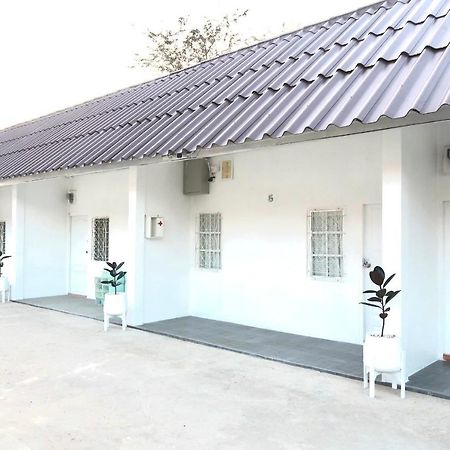 Seamsak Hotel Golden Triangle Exterior photo
